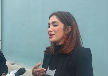 Syahrini dan Reino Barack Menikah, Ussy Sulistiawaty: Syahrini Harus Bahagia, Luna Maya Juga Harus Bahagia!