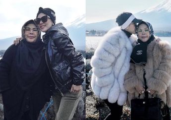 Anak Gadisnya Dinikahi Konglomerat Tersohor di Tanah Air, Ibunda Syahrini Tak Gengsi Tunggangi Sepeda Lipat Seharga Rp 4 Jutaan