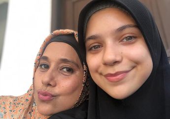 Jarang Diekspos, Intip Kedekatan Ayu Azhari & Putrinya, Isabel Tramp!