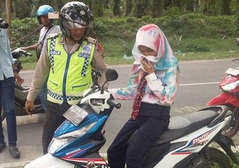 Ratusan Siswa di Medan Terciduk Polisi Usai Lakukan Aksi Corat Coret Pasca UNBK
