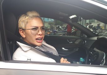 Nikita Mirzani Tak Ingin Billy Syahputra dan Hilda Vitria Rukun