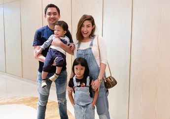 Rayakan Tahun Baru 2025 di Jepang, Ayu Dewi Kepergok Jemur Baju di Kamar Mandi Hotel: Nungguin Firework!