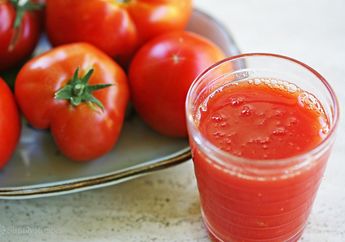 Coba Siapkan Segelas Jus Tomat Lalu Minum Setiap Hari, Efeknya Bikin Kita Sujud Syukur Seumur Hidup, Sekeluarga Pasti Ketagihan