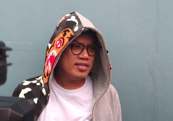 Terbiasa Memakai Barang Mewah, Uya Kuya Bebaskan Anak Mengatur Uang Sendiri