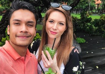 Istri Randy Pangalila, Chelsey Frank Belajar Masakan Indonesia Demi Suami