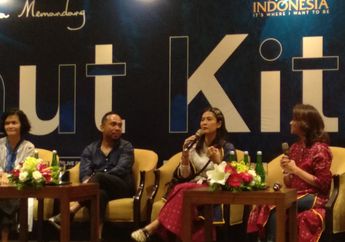 Perduli Lingkungan Hidup, Dian Sastrowardoyo Lakukan Aksi Rampok Plastik