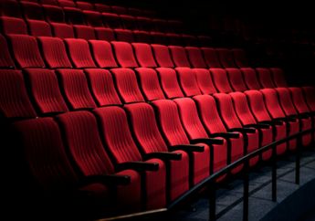 Netizen Tanah Air Bagikan Pengalamannya Nonton Film di Bioskop Luar Negeri, Indonesia Jadi yang Terbaik