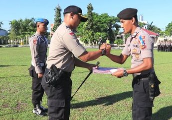 Kerjakan Dua Amanah Sekaligus Saat Jaga Kotak Suara, Teuku Putra Sabet Penghargaan Kapolres Aceh Utara