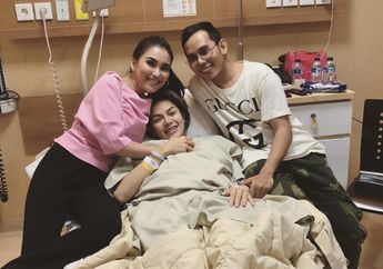 Ceritakan Kondisi Nikita Mirzani Pasca Melahirkan, Ayu Ting Ting: Dia Ceria!