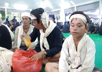 Hanya untuk Bertemu Bupati, Seorang Bocah 12 Tahun Rela Jalan Selama 12 Jam Tanpa Alas Kaki