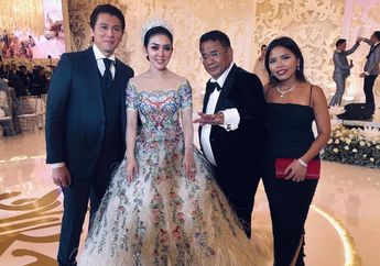Bongkar Suasana Gala Dinner Syahrini dan Reino Barack, Hotman Paris: Kita Sambil Makan Jadi Kek Figuran Juga