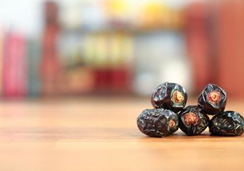 Nikmati Manfaat Kurma Ajwa  Selama Bulan Puasa Ramadhan, dari Cegah Penyakit Jantung Hingga Kanker