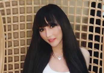 Demi Jadi Wanita Sempurna, Lucinta Luna Habiskan Miliaran Rupiah dengan Taruhan Nyawa