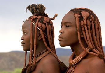 Inilah Wanita Suku Himba, Diakui Sebagai Wanita Terindah di Afrika Meski Tak Pernah Mandi