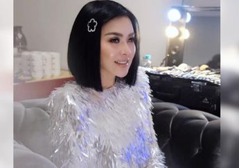 Tulis Peribahasa Terbalik, Syahrini Jadi Bahan Candaan Netizen!