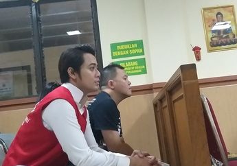 Ucapkan Terima&nbsp;Kasih Jelang Sidang, Kriss Hatta: Biar Tidak Ada Dusta di Antara Kita