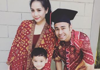 Raffi Ahmad Ajak Sekeluarga Naik MRT Sambil Bawa Belanjaan Seharga Rp 500an Juta, Rafathar: Asyiik!