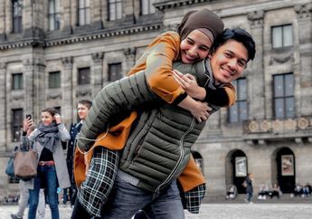 Sabar Menanti Hadirnya Momongan dalam Keluarga Kecilnya, Irwansyah Berharap Zaskia Sungkar Hamil Bayi Kembar!