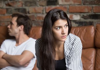 Ini 5 Tanda Cinta Kita Sudah Kedaluwarsa dengan Pasangan, Seperti Apa?