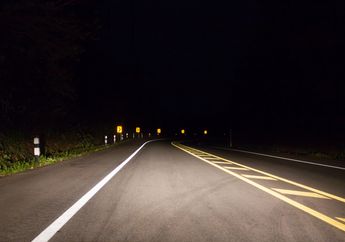  Pulang Malam Sering Naik Motor? Perhatikan Hal Ini