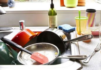 Peralatan Dapur Jadi Sarang Bakteri Usai Masak Makanan Lebaran, Sterilkan dengan Cara ini