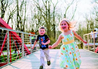 Apa Sebenarnya Arti Mimpi Dikejar Orang? Selain&nbsp;Alarm dari Alam Bawah Sadar, Pakar Juga Ungkap Ada Kaitan dengan Hal yang Menyakitkan