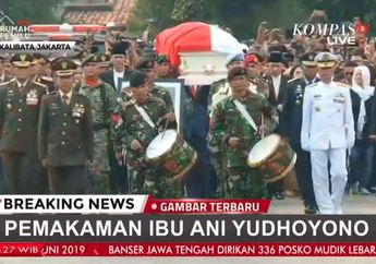 Jenazah Ani Yudhoyono Tiba di Taman Makam Pahlawan Kalibata 