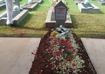 Tak Pernah Sepi Peziarah, Ini Kesaksian Penjaga Makam Ani Yudhoyono