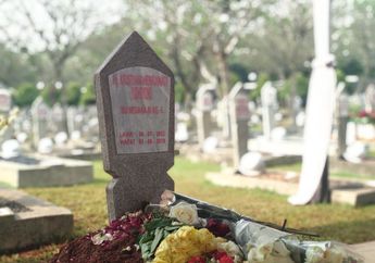 Momen Lebaran, Makam Ani Yudhoyono Didatangi Ratusan Peziarah dalam Sehari