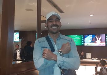  Duduk Berdekatan dengan Orang  Berbau Tak Sedap di Pesawat, Robby Purba Lakukan Ini Agar Tak Menyinggung