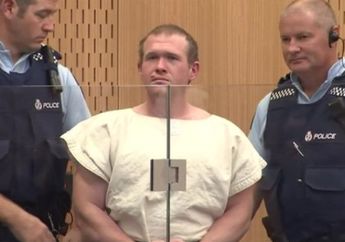 Tampil di Persidangan dengan Wajah Melas, Pelaku Teror Penembakan Masjid Christchurch Menuntut Dirinya Dinyatakan Tak Bersalah