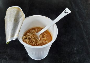 Bukan Mi atau Bumbunya, Melainkan Bagian ini yang Jadi Pemicu Kanker!