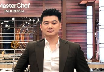 Perjuangan Chef Arnold Sebelum Kini Sukses dan Terkenal : Kerja Mulai Umur 14 Tahun Hingga Belajar Masak Otodidak Karena Tak Sanggup Bayar Uang Kuliah