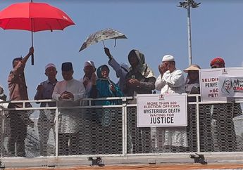 Seorang Wanita Menangis Rela Tinggalkan Suami Demi Orasi di Sidang Sengketa Pilpres 2019