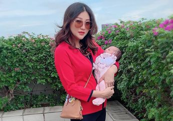 Walau Masih Berusia 7 Bulan, Anak Sarwendah dan ruben Onsu Sudah Pakai Kaus Kaki Mewah yang Harganya Nggak Main-main