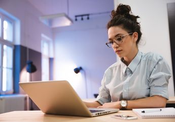 4 Hal Penting yang Harus Kamu Perhatikan Sebelum Memutuskan Bekerja Freelance