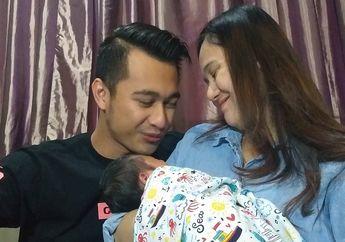 Beli Perlengkapan untuk Kuburkan Ari-ari Anaknya Secara Adat, Eza Gionino Bikin Bingung Pemilik Toko