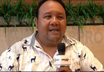 Tak Malu Nyambi Jadi Sopir Taxi Online, Rony Dozer: Itu Halal Kok!