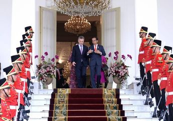 Spesial, Inilah Baju Jersey Tim Nasional Argentina untuk Jokowi