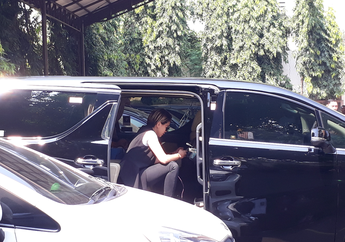 Kembali Jalani Sidang Cerai, Nikita Mirzani Tiba di Pengadilan Agama Jakarta Selatan