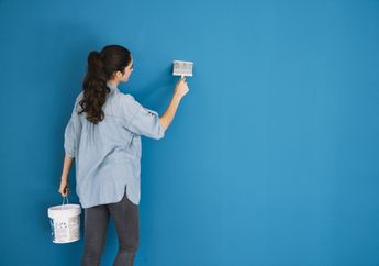 Jangan Asal, Begini Tahapan Mengecat Ulang Dinding Rumah yang Benar