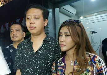 Tak Hanya STNK Polisi Juga Temukan konten Berbau Pornografi Saat Geledah Rumah Rey Utami dan Pablo Benua