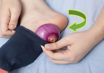 Selipkan Bawang Merah di Telapak Kaki saat Tidur dan Rasakan 3 Manfaat Kesehatan ini!