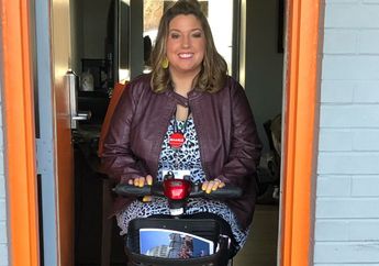 Lakukan Ice Bucket Challenge, 6 Bulan Kemudian Wanita Ini Didiagnosis Penyakit Mematikan!