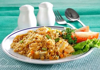 Anti Repot, Yuk Buat Nasi Goreng Nugget yang Pas untuk Sarapan