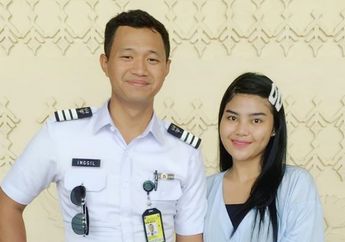 Pamer Pose Keren Naik Motor Gede, Rosa Meldianti Mendadak Singgung Soal Kesendirian, Putus dari Calon Pilot?
