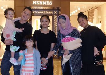 Berbanding Terbalik dengan Allea Anaknya dari Andhika Pratama saat Ditantang Kerjakan Matematika, Ussy: Gamungkin Bisa Ngerjain Ini Aku