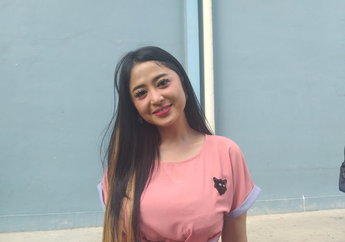 Sempat Mendekam di dalam Rutan Selama 3 Bulan, Dewi Perssik Justru Senang Makan Nasi Cadong: Aku Jarang Jajan di Luar, Karena Makanan yang Dikasih ke Kita Enak!