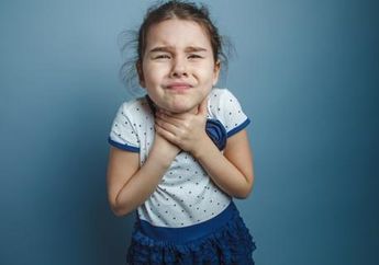 Mengeluh Lehernya Sakit, Dokter Temukan 3 Potongan Jarum Mengendap Selama 6 Tahun dalam Tenggorokan Anak ini