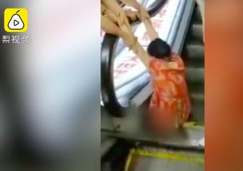 Miris! Kaki Wanita Ini Putus Saat Terjebak di Escalator yang Rusak